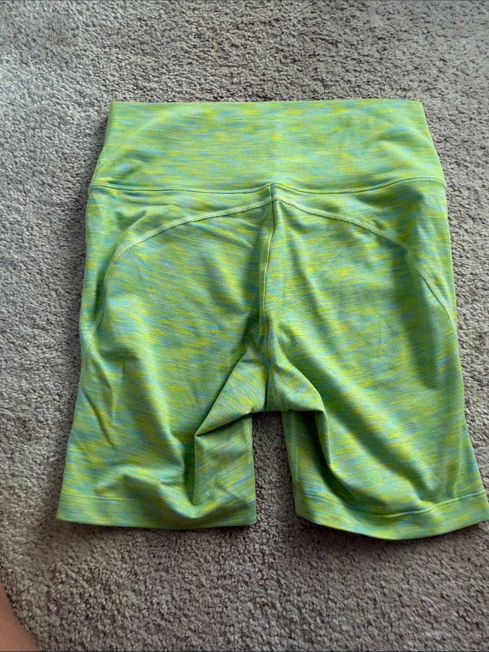 Outdoor Voices Spacedye green sports bra and biker shorts set - Picture 7 of 9